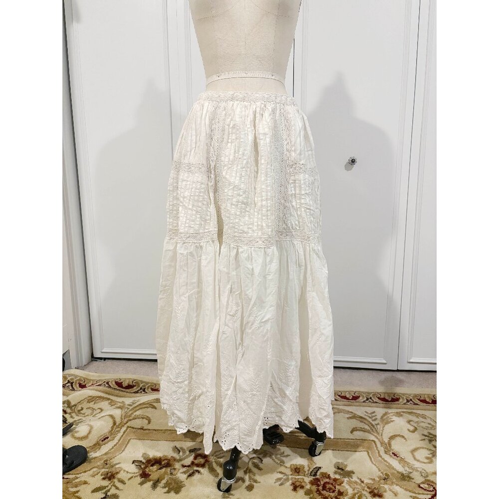 eyelet + lace petticoat skirt